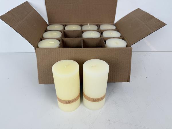 11x Essentials Kaars | Licht geel / Wit 7x14 cm
