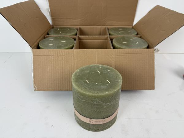 5x Essentials Kaars | Olijfgroen 14x14 cm 