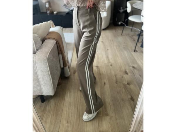 Ambika Studio | Dames pantalon Taupe (Maat L)