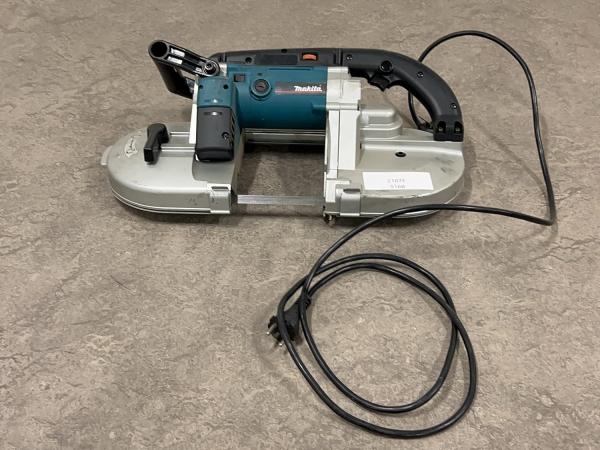 Makita lintzaag 710Watt 230V 2107F