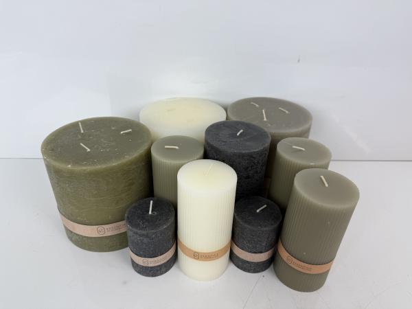 10x Diverse Essentials Kaarsen