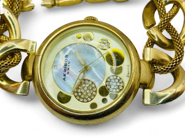 Akribos XXIV AK643XG | Luxe Dameshorloge met Diamanten