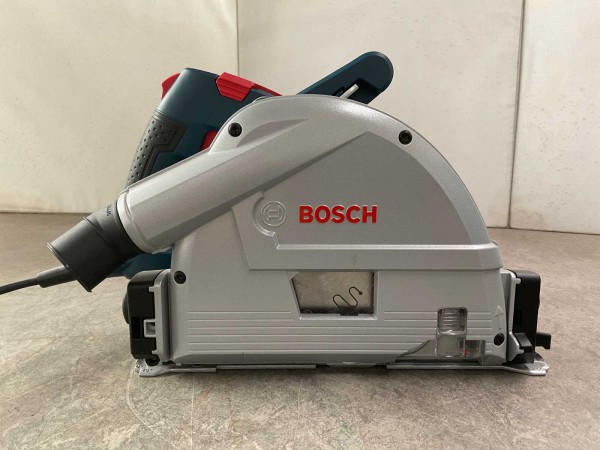 bosch-invalzaag-met-1400mm-geleiderail-gkt-55-gce