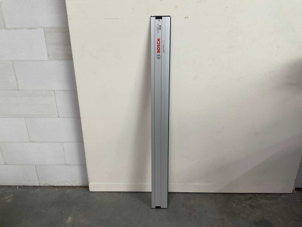 bosch-invalzaag-met-1400mm-geleiderail-gkt-55-gce