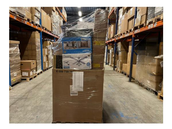 Volle pallet met retouren van o.a. Bol.com