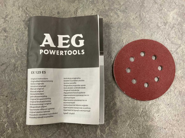 aeg-excentrisch-schuurmachine-300w-125mm-ex-125-es