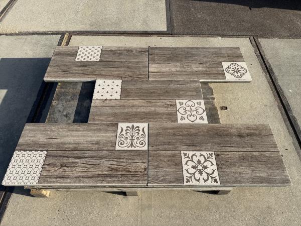 20,48 M2 Gecoate Tegel Houtlook 40x80x4 Cm