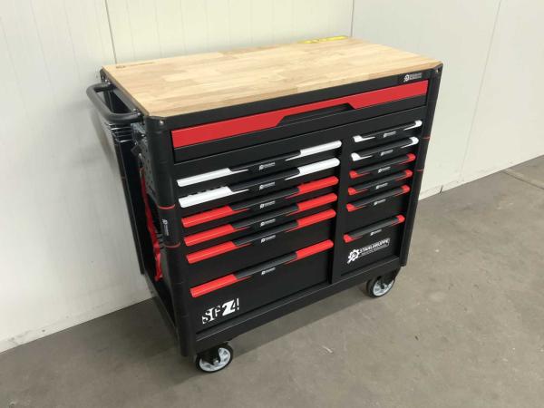 Stahlgruppe - Jumbo - Gereedschapswagen gevuld