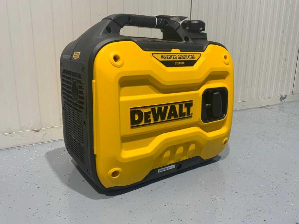 DeWALT - 2025 - DXGNi20E 2000Watt - Inverter