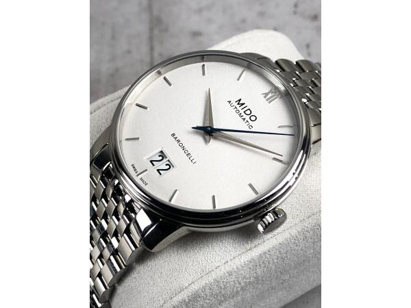 Mido Baroncelli III Panorama Date M0274261101800