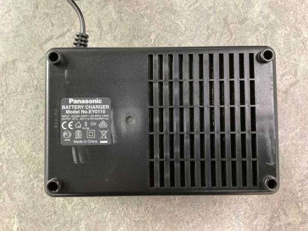 panasonic-accu-en-lader-set-ey0110ey9210b