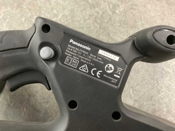 panasonic-bandzaag-ey45a5