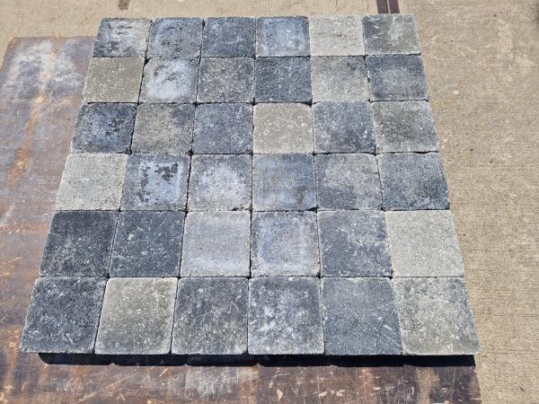 69,12 M2 Betonsteen Getrommeld Grijs/Zwart 15x15x6 Cm