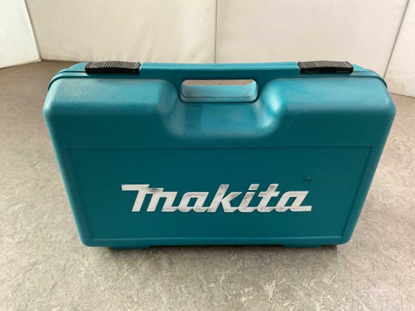 makita-9558hnrgk2-haakse-slijpmachine