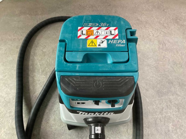 makita-dvc867l-accu-stofzuiger