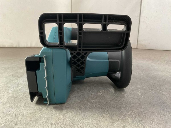 makita-uc4041a-kettingzaag-elektrisch