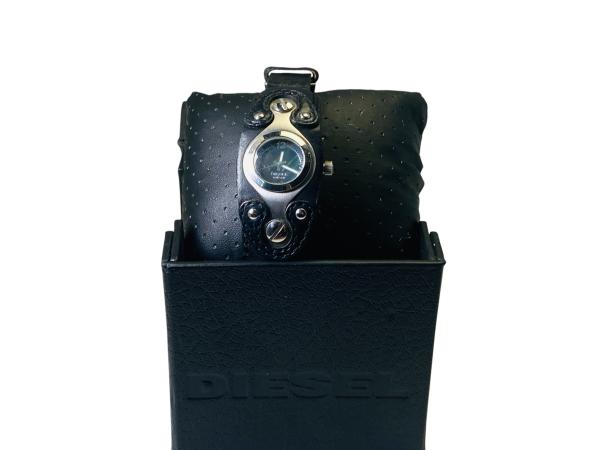 Vintage Diesel | Iconisch Y2K 'Cuff' Horloge