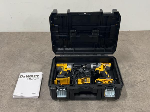 DeWALT combiset DCK266P2T 18V