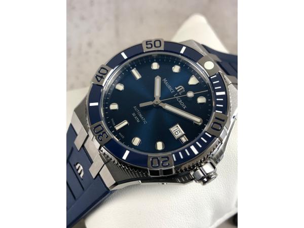 Maurice Lacroix Aikon Venturer 43  AI6058-SS001-430-1 -