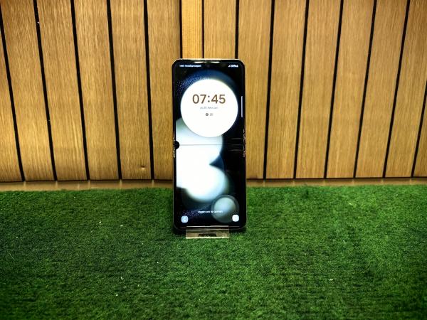 Samsung Galaxy Flip 5 Defect Scherm