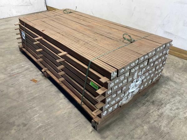 84x Azobé paal geschaafd gepunt 200x6,5x6,5cm