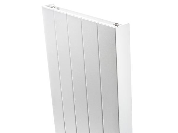 Vasco designradiator 608x2020mm Vertiline wit