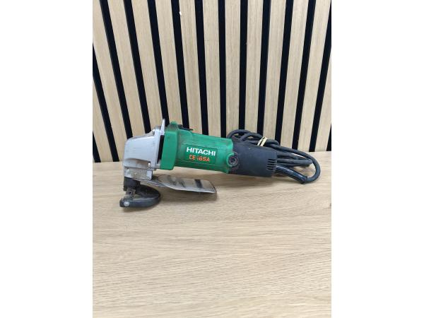 Hitachi CE16SA Platenschaar | BJ 2008 