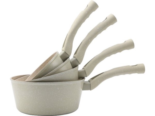 Royal swiss Steelpannenset met antiaanbaklaag.jpg