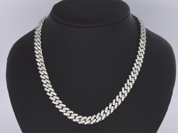 Cuban chain van hoge kwalieit vol gezet met briljanten