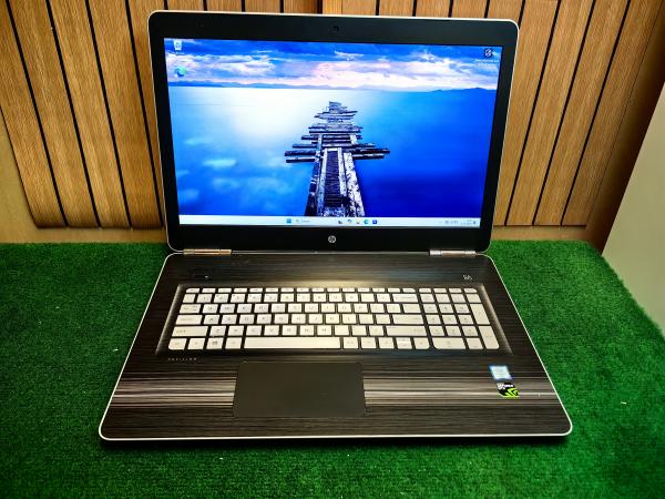HP Pavilion 17-AB040ND Intel Core i7 16GB GTX 960M