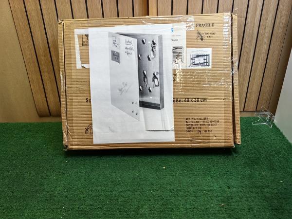 Sleutelkastje met Magneetbord, 14 Haken, 6 Magneten