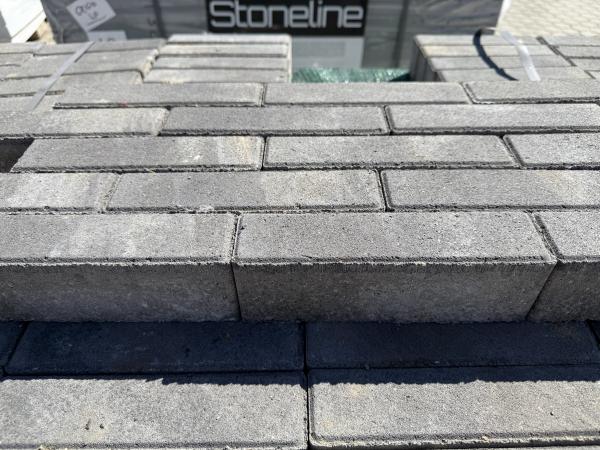 9,6 M2 Waalformaat Beton Dolce Antraciet Met Facet 20x5x6 Cm