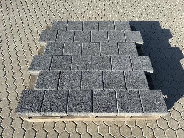 49 M2 Prijstopper! Betonsteen Donkergrijs 20x20x8 Cm
