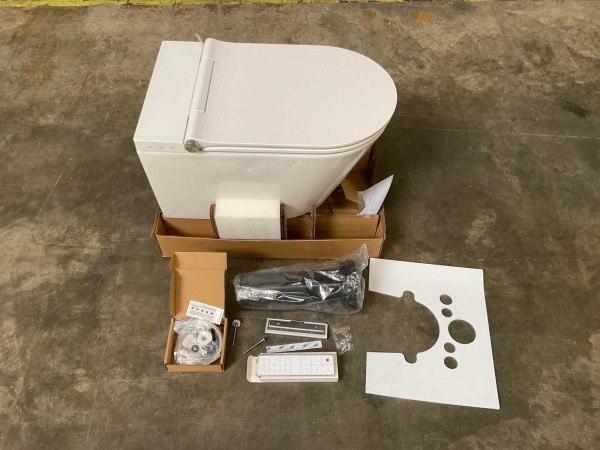 sub-brioso-rimless-high-tech-douche-toilet