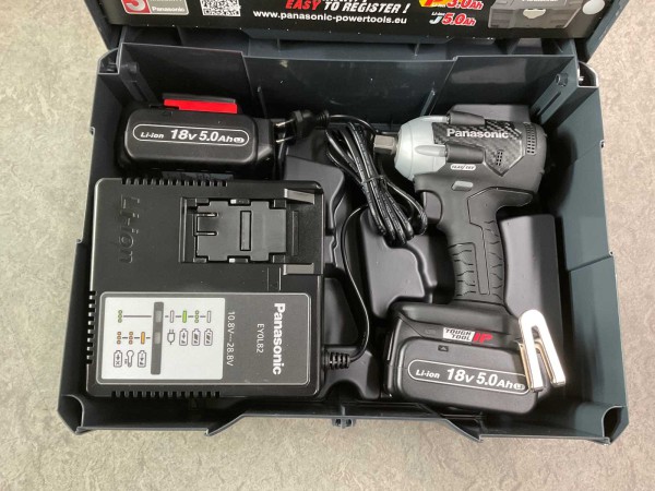 panasonic-slagschroefmachine-set-ey75a8