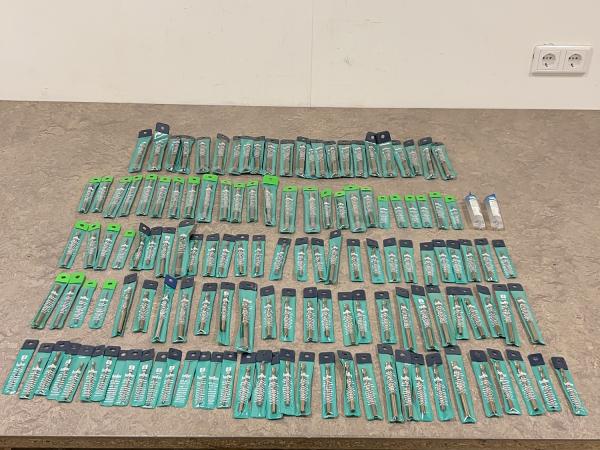 Verzendveiling | Opruiming DHZ artikelen en hang & sluitwerk