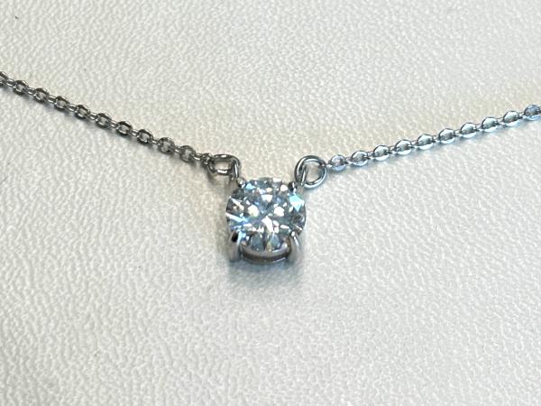 Halsketting wit solitair briljant