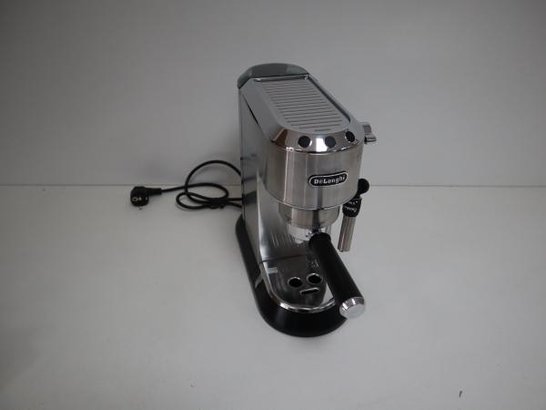 Delonghi Dedica Style EC685.M Pistonmachine Metal