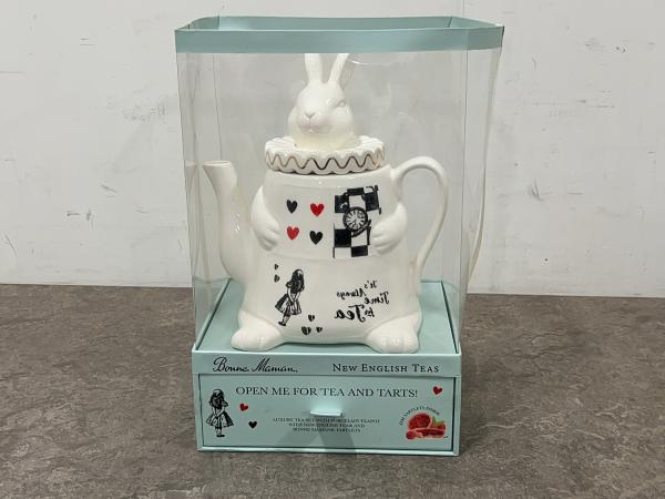 Time for Tea theepot Alice in Wonderland