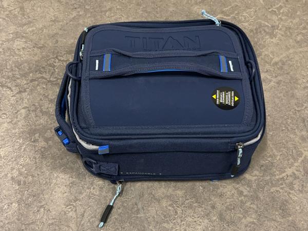 Artic koeltas Titan donkerblauw