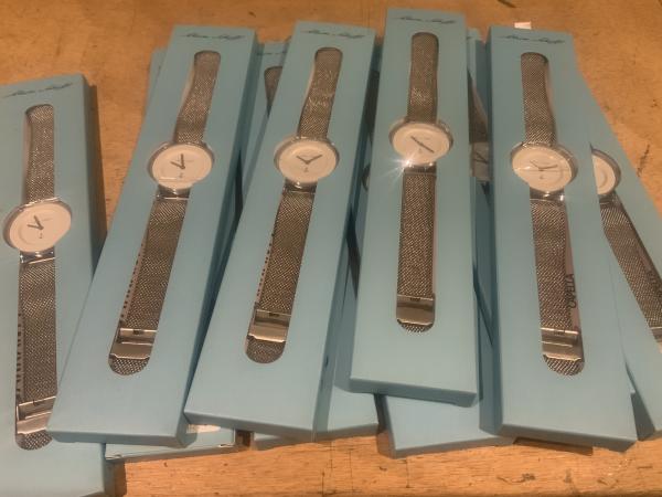 Partij horloges ijzeren pols band