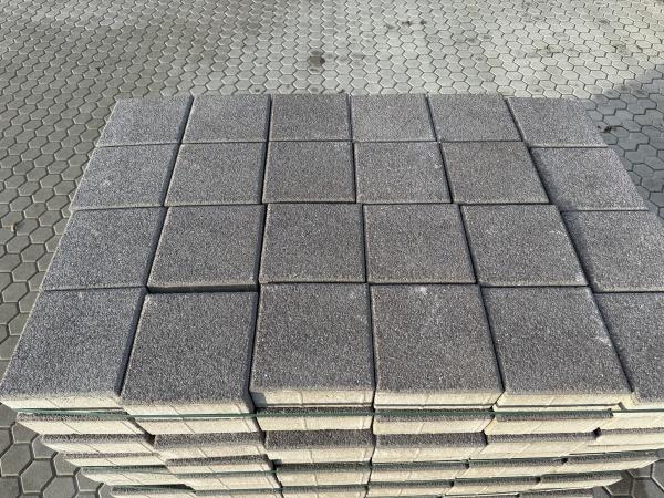 Verzendveiling: Sierbestrating en Tuintegels