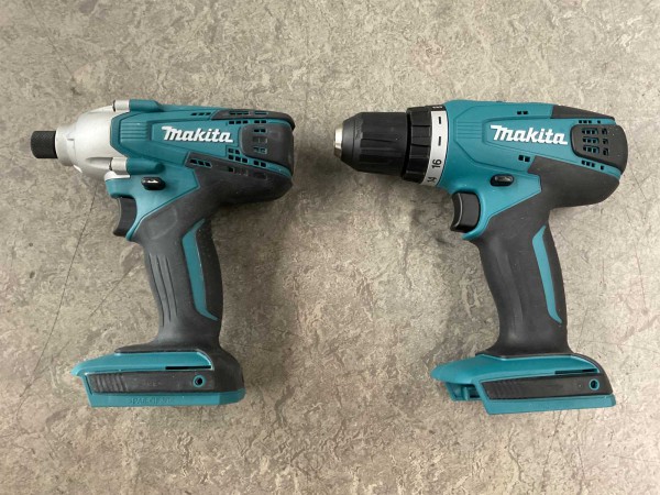 makita-dk1497a-combiset-voor-boren-en-schroeven