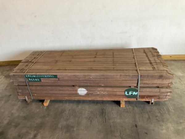 20x Azobé hardhouten tuinpaal gepunt 300x7x7 cm