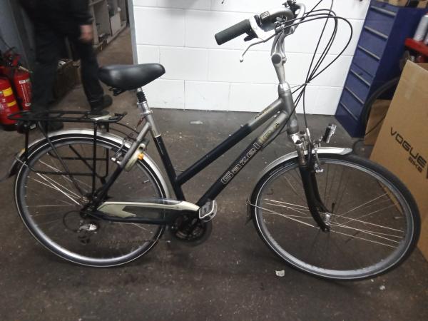 Gazelle Fuente damesfiets 27 versnelling 