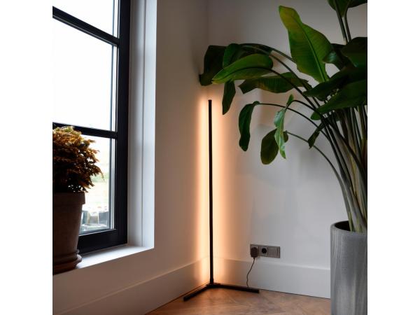 Calex Slimme LED Vloerlamp - Dimbaar RGB en Wit Licht