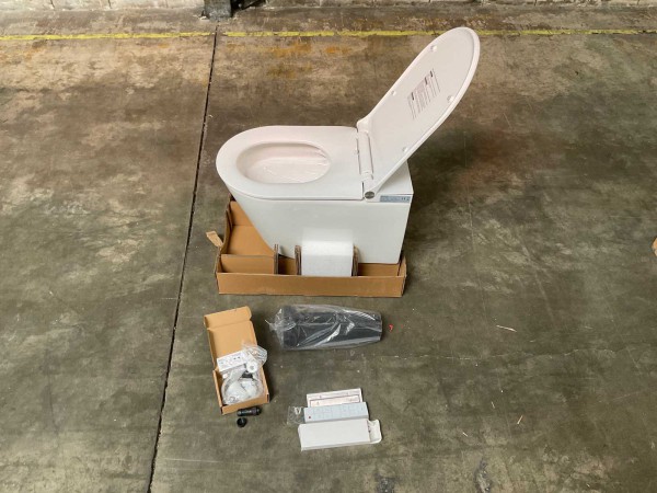 sub-brioso-rimless-high-tech-douche-toilet