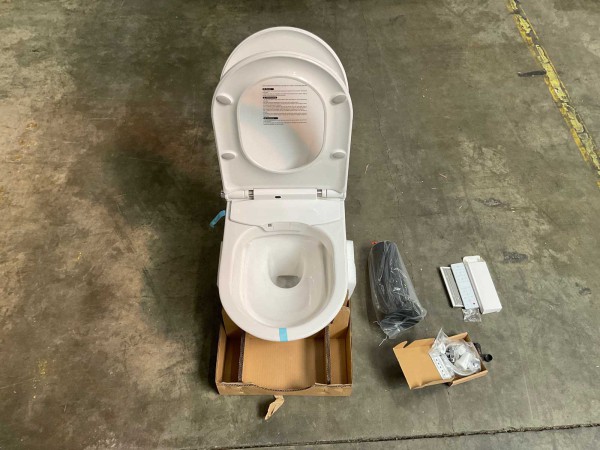 sub-brioso-rimless-high-tech-douche-toilet