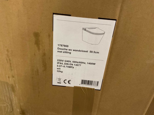 sub-brioso-rimless-high-tech-douche-toilet