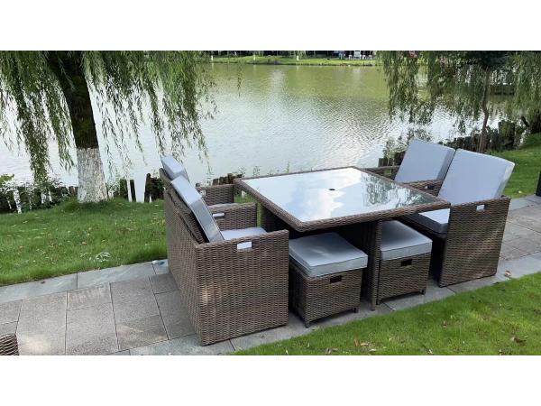 Diningset / Tuinset incl. kussens 9-delig